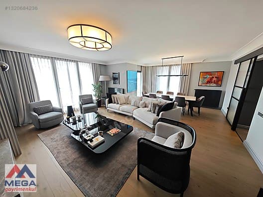Kadıköy Fenerbahçe'de 302 m² Genişliğinde Prestijli 5+2 Satılık Daire