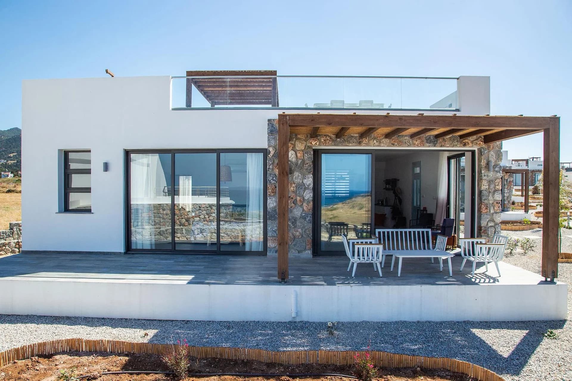 evergreen-112-exterior-11