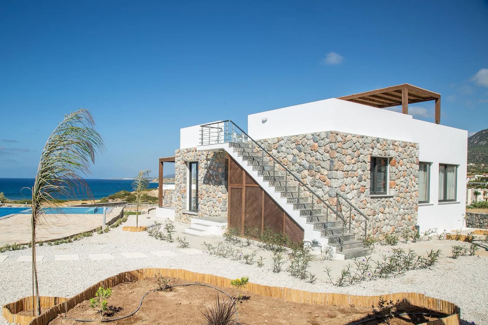 evergreen-112-exterior-10