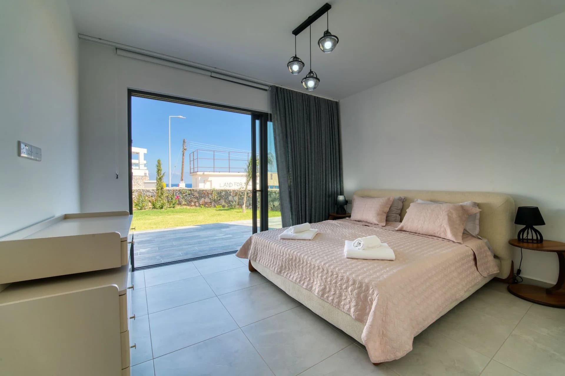 evergreen-112-interior-37