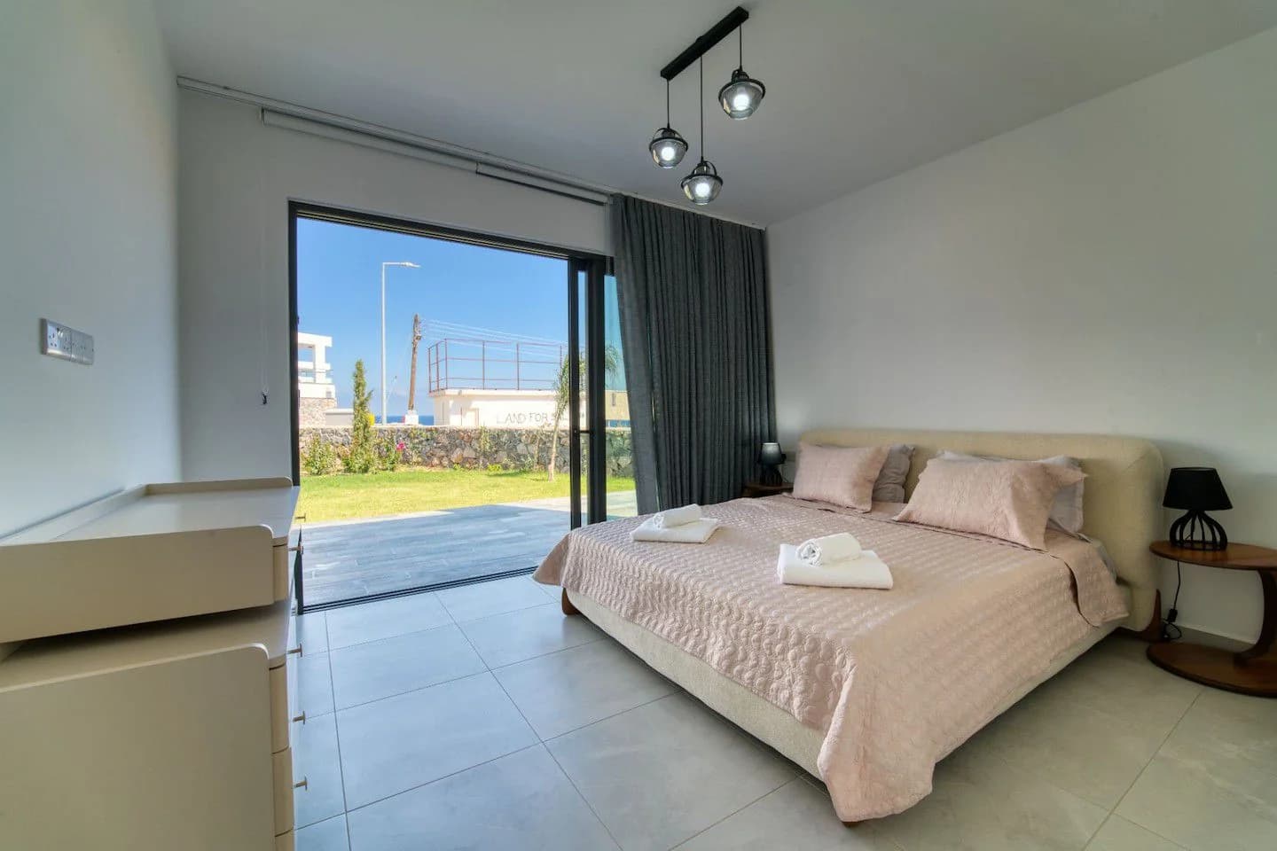 evergreen-112-interior-39