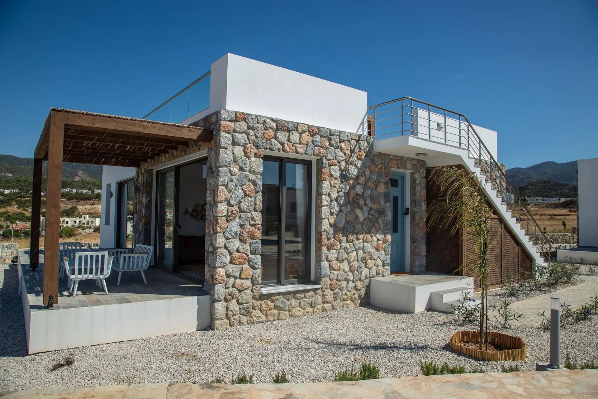 evergreen-112-exterior-12