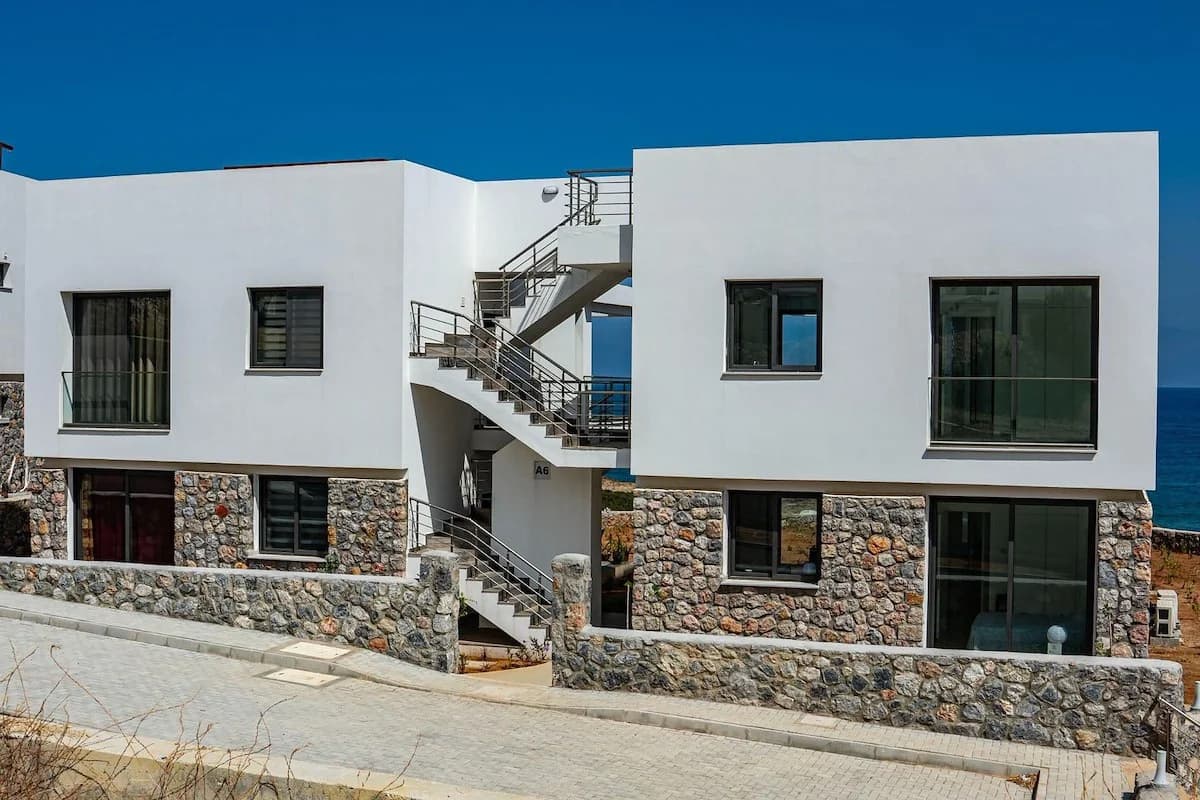 evergreen-2-exterior-13