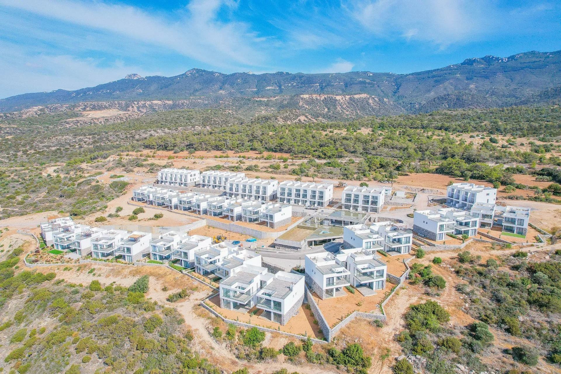 evergreen-2-exterior-2