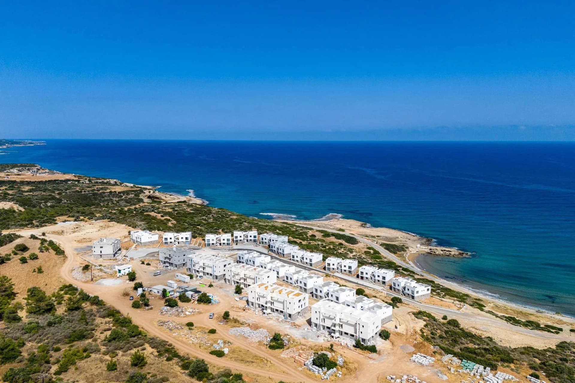 evergreen-2-exterior-16