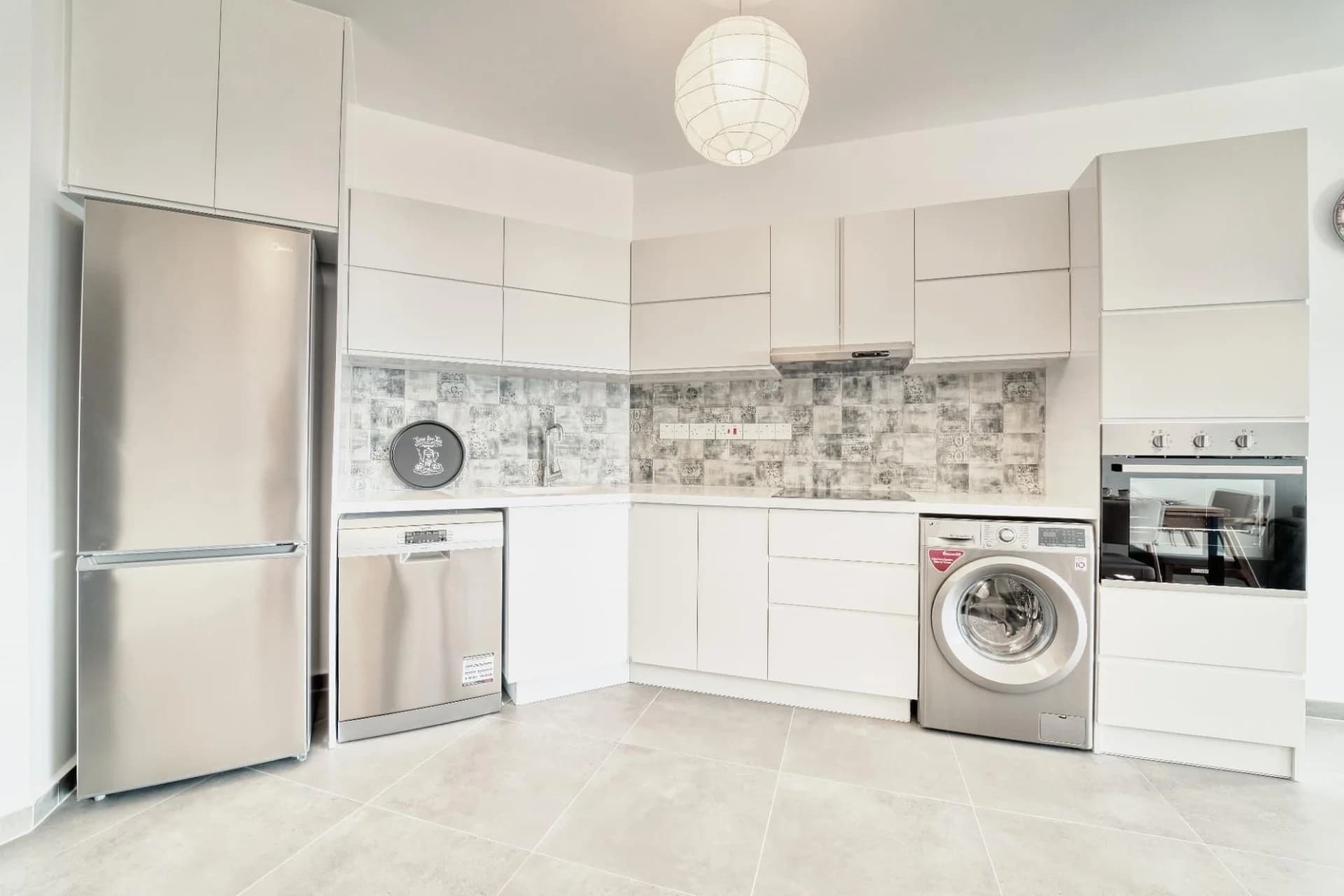 evergreen-215-interior-34