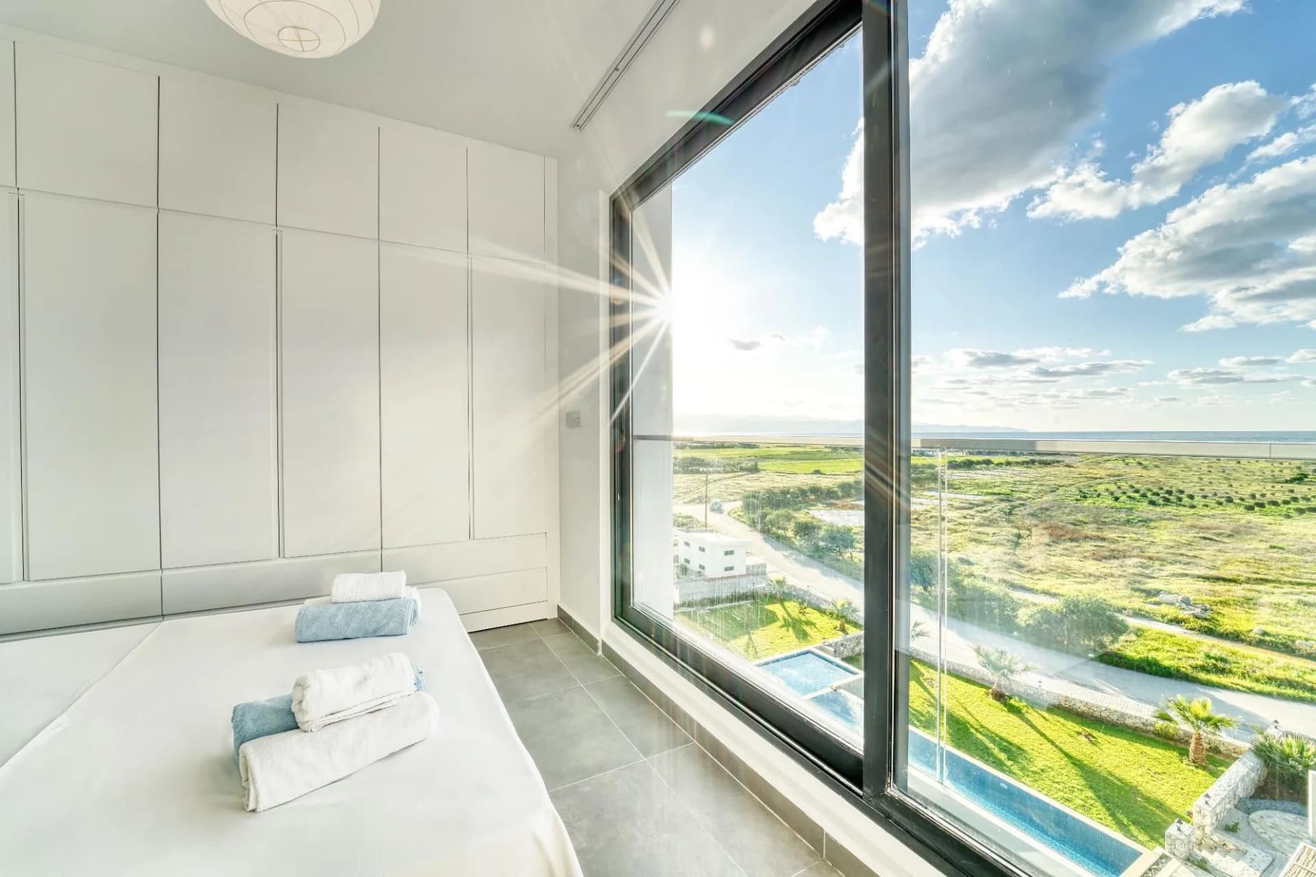 evergreen-215-interior-32