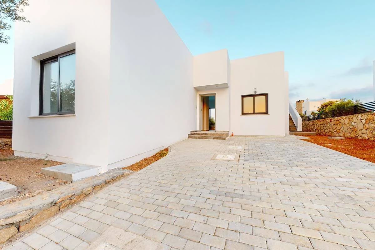 evergreen-22-exterior-4