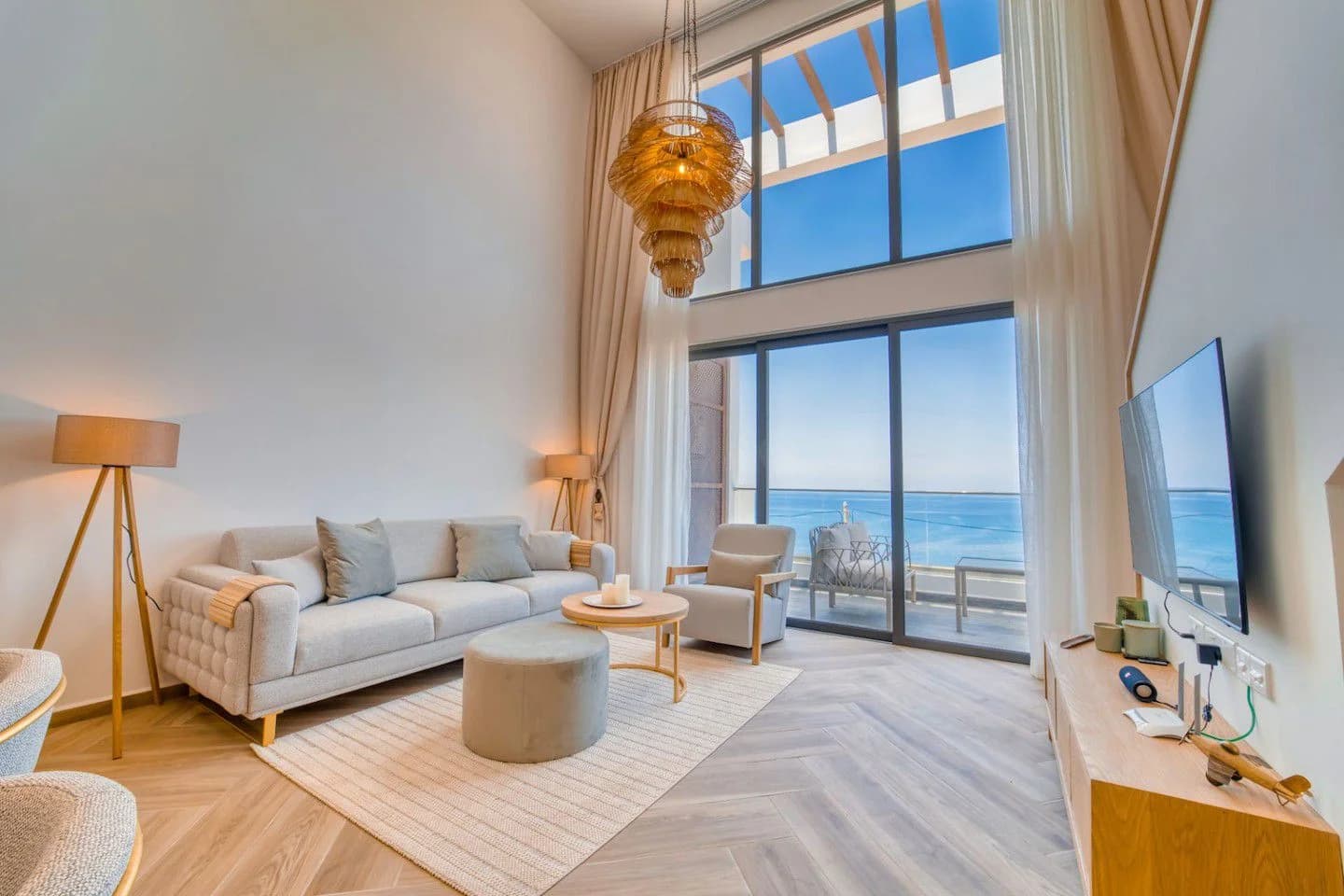 evergreen-221-interior-15