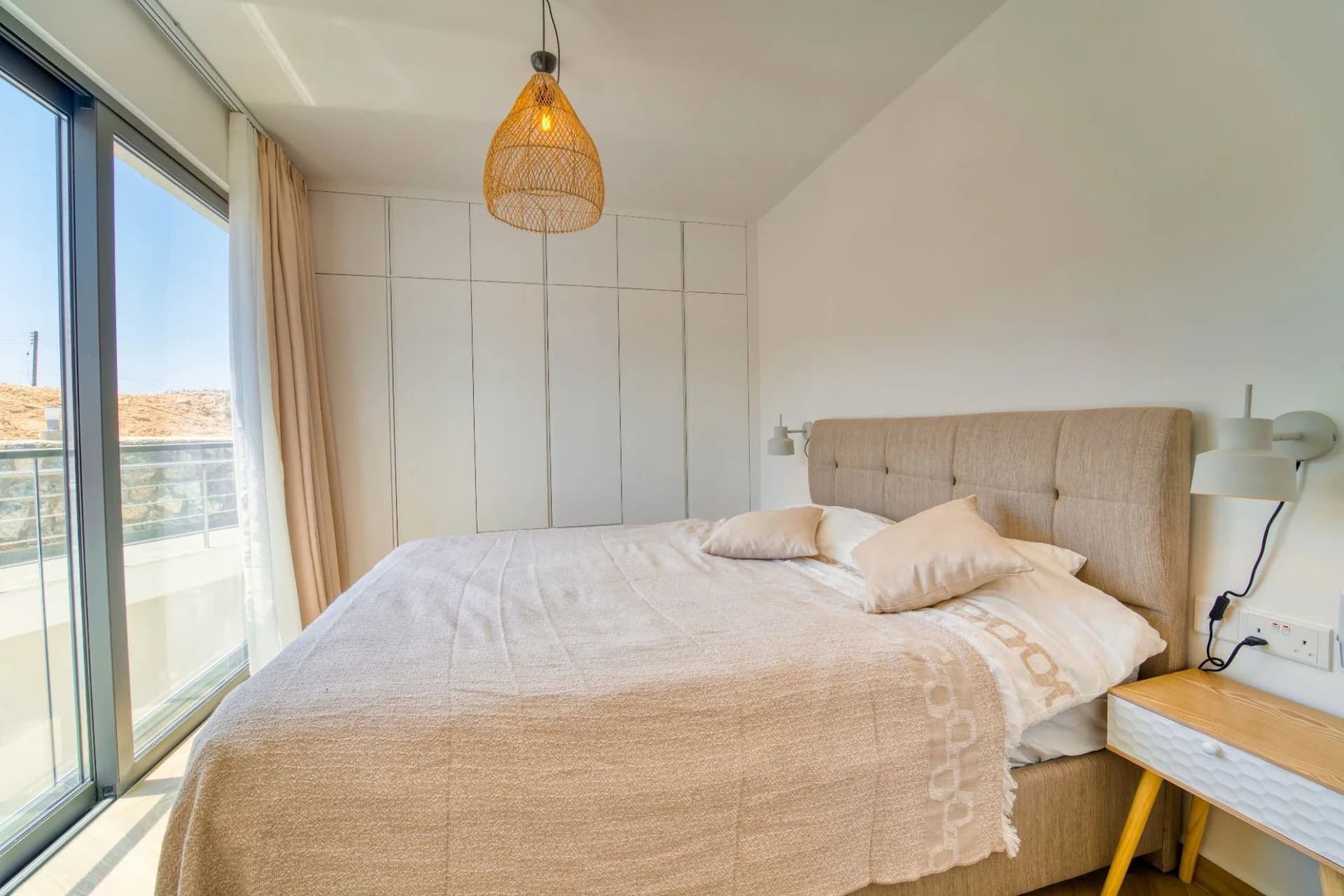 evergreen-221-interior-27