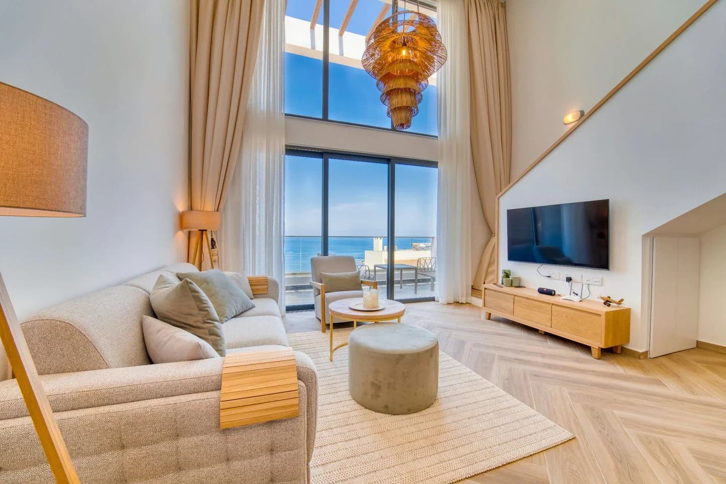 evergreen-221-interior-16
