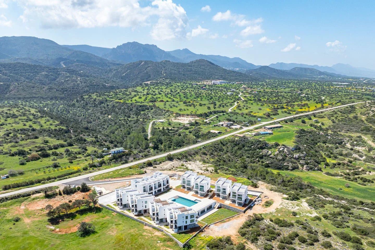 evergreen-25-exterior-6