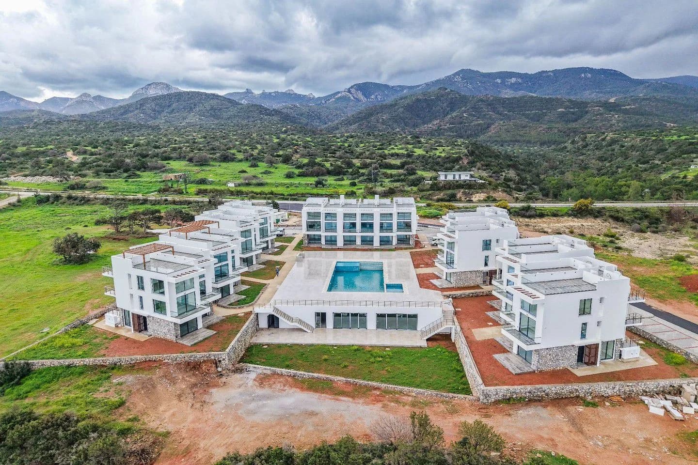 evergreen-25-construction-25