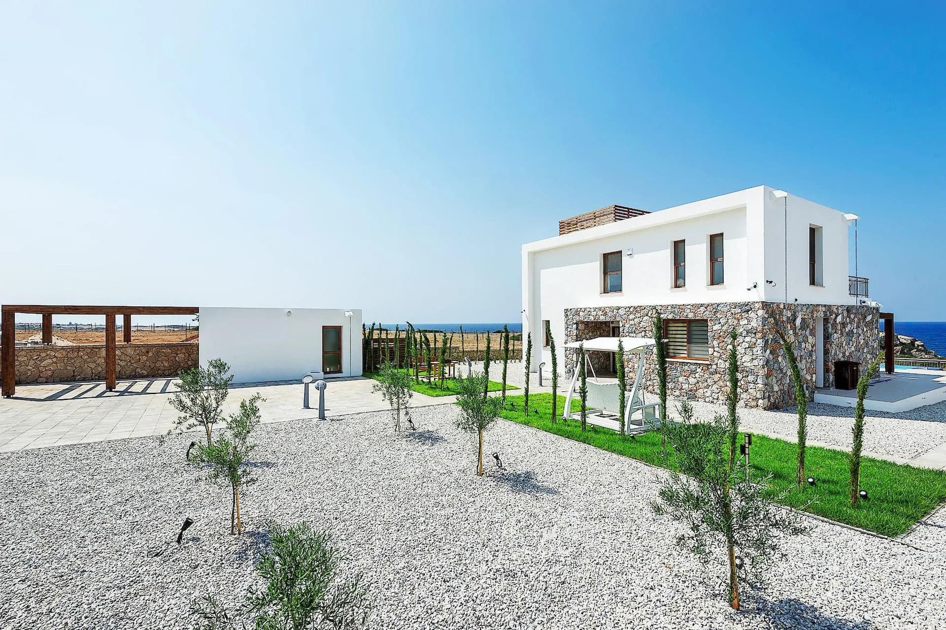 evergreen-4-exterior-10