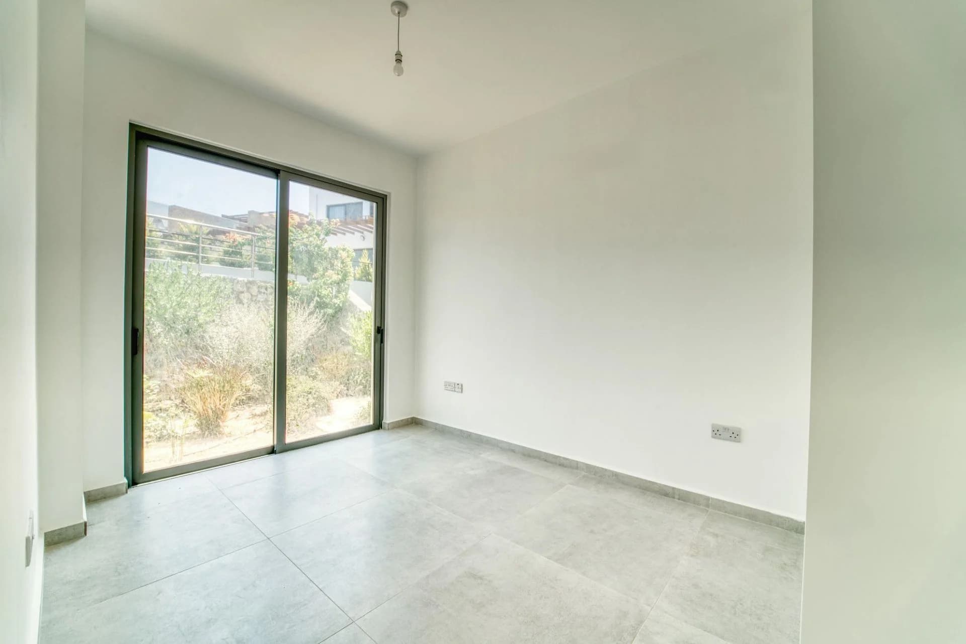 evergreen-448-interior-11