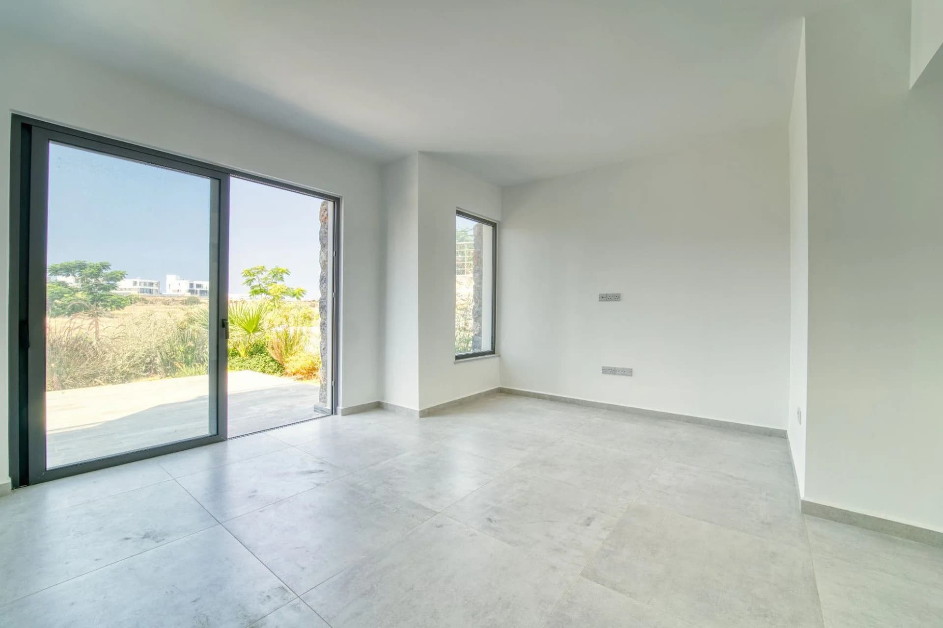 evergreen-448-interior-10