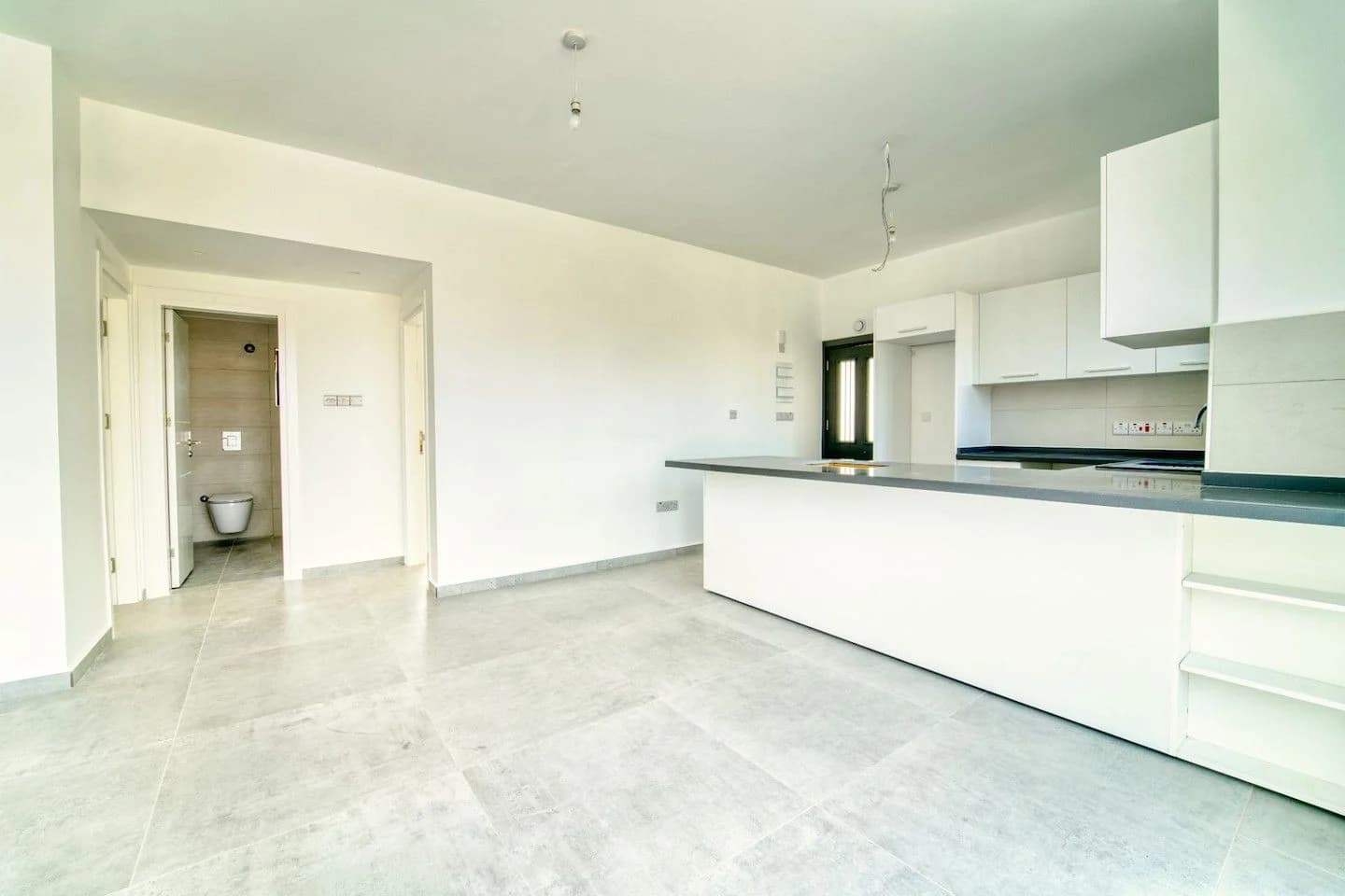 evergreen-448-interior-16