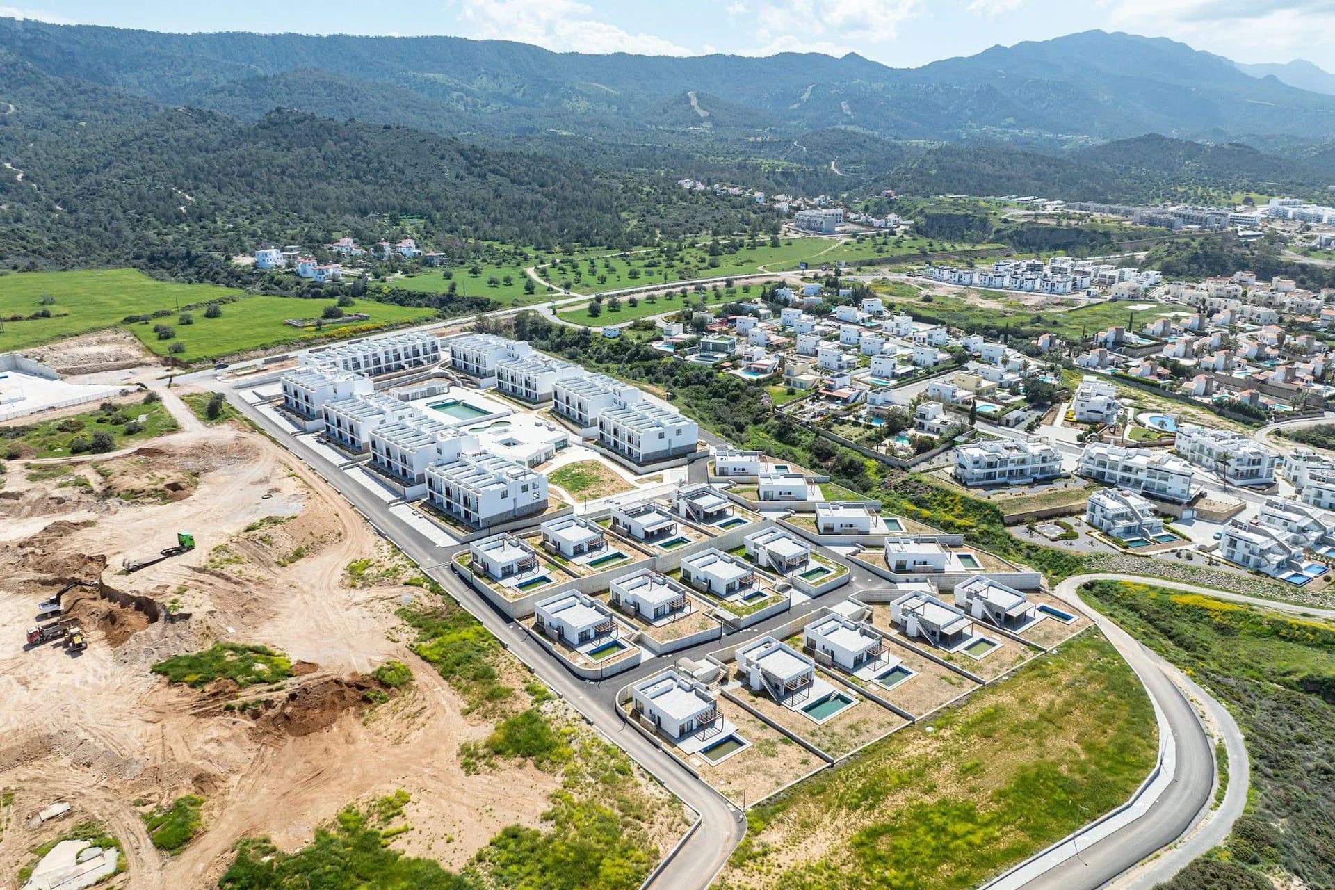 evergreen-5-exterior-4