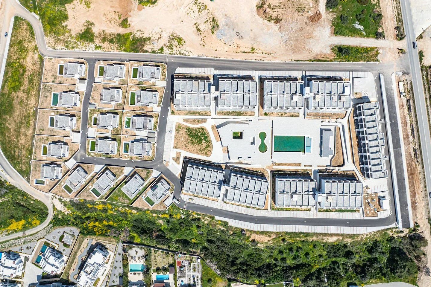 evergreen-5-exterior-10