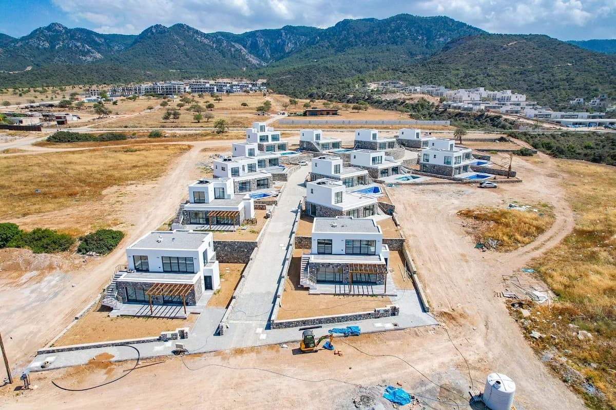 evergreen-6-construction-49