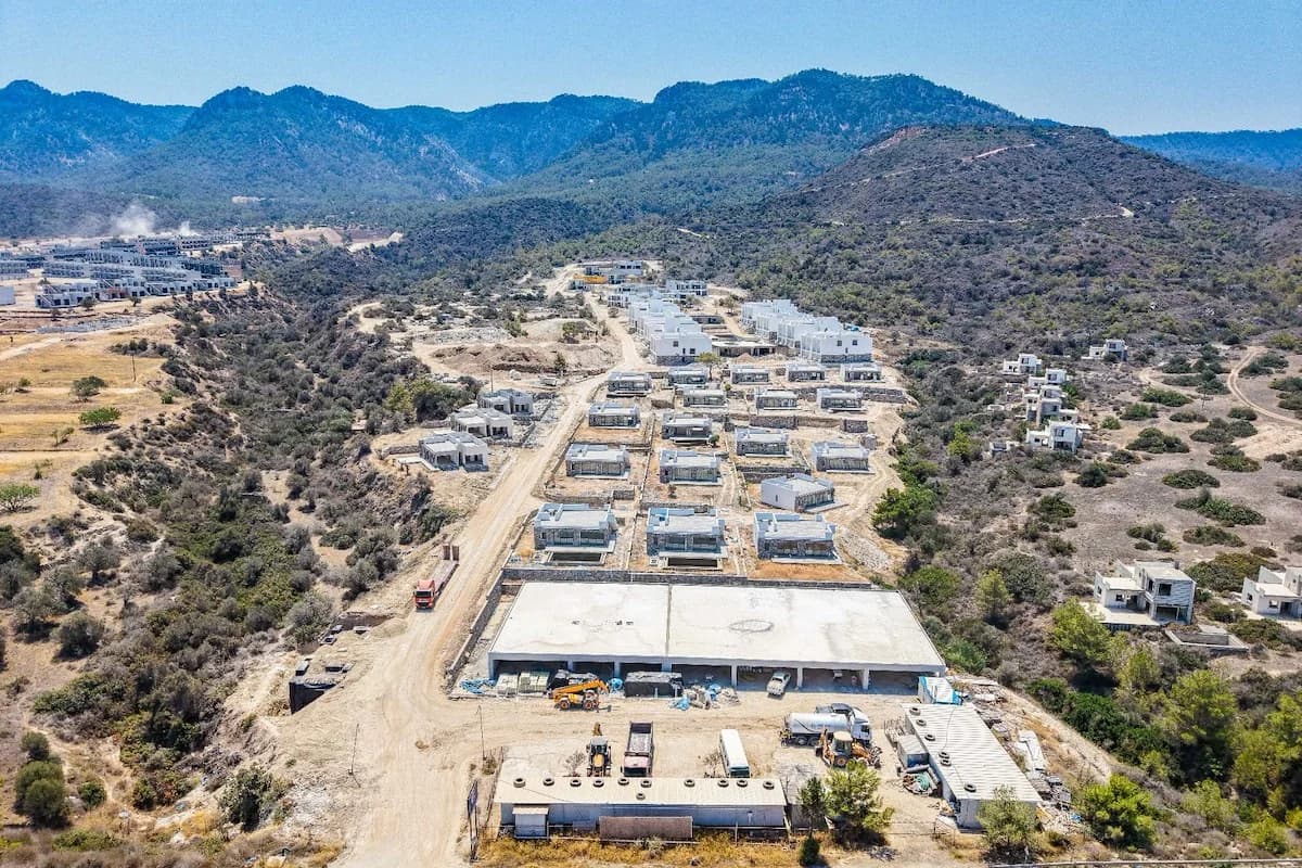 evergreen-9-construction-75