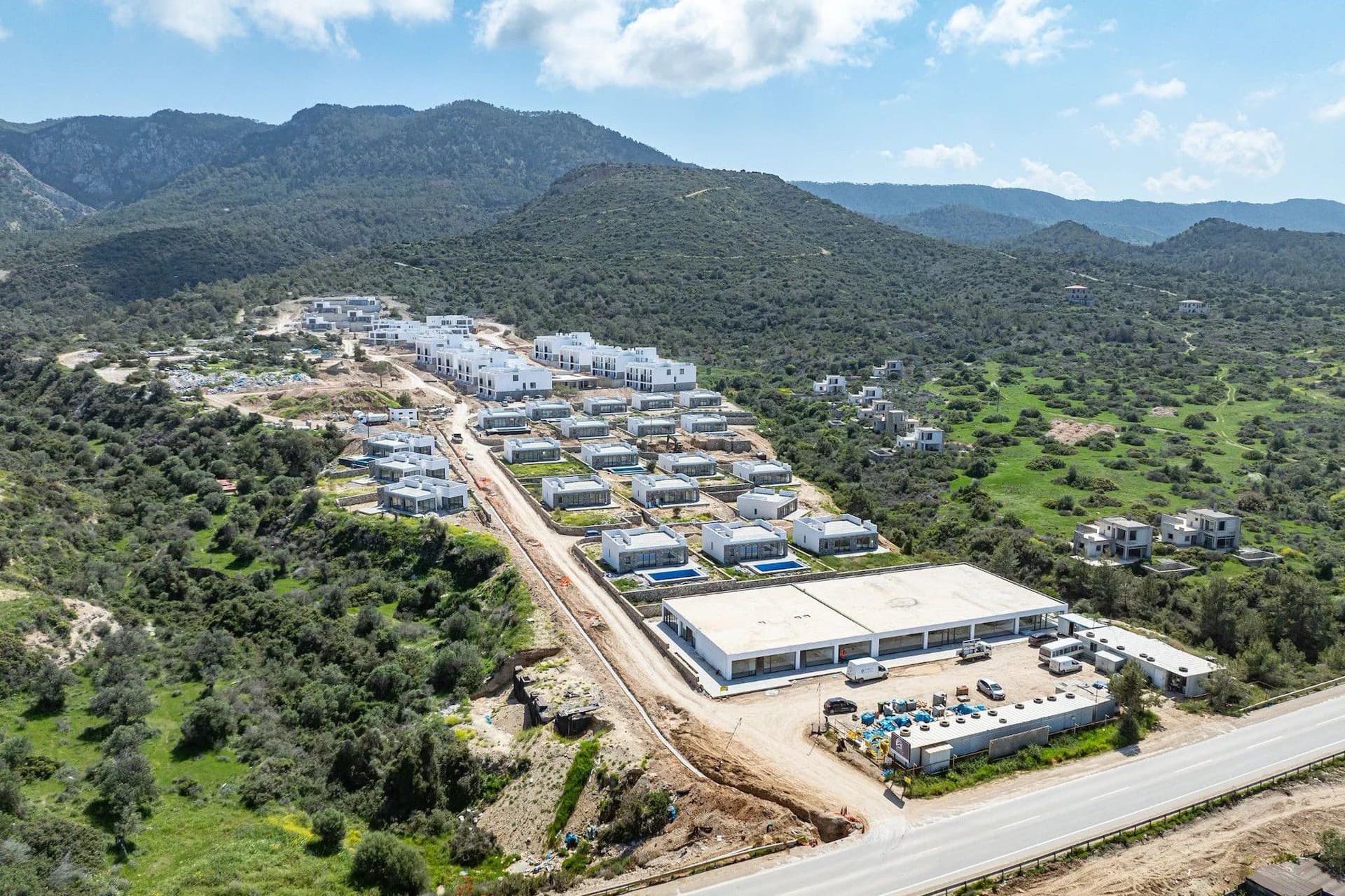 evergreen-9-exterior-5